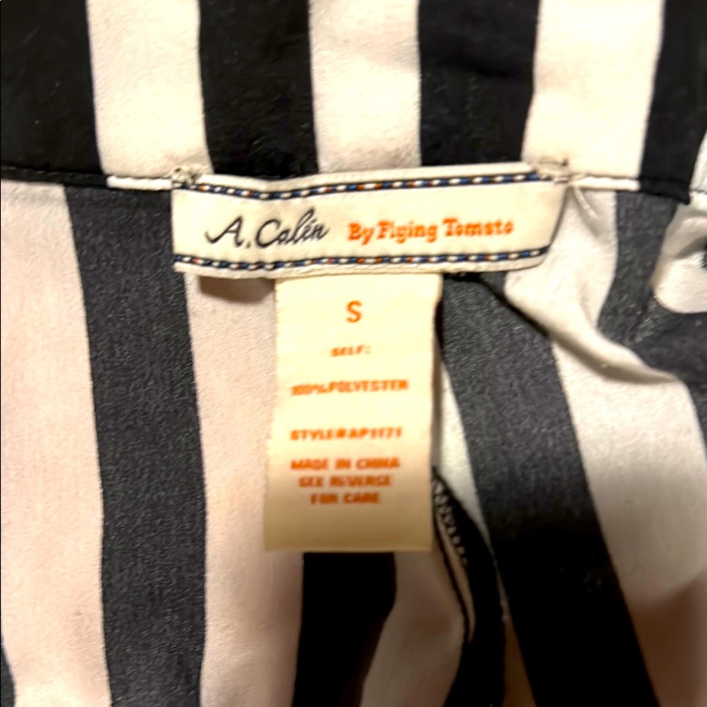 Flying Tomato Monochrome Striped Apparel